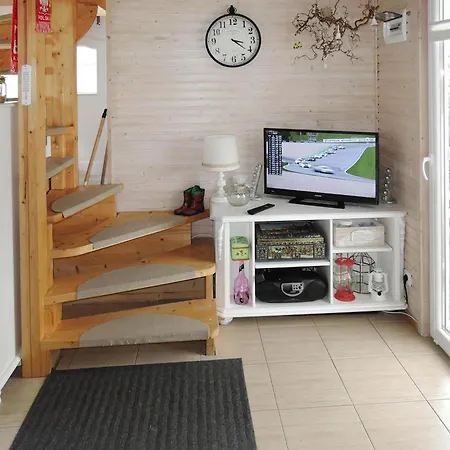 On Ostrowo Near Baltic Sea 別荘 Troszyn