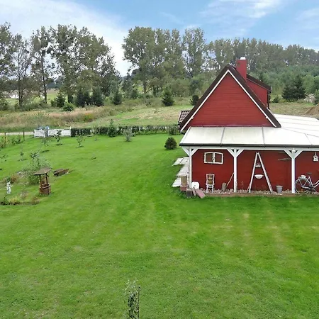 On Ostrowo Near Baltic Sea 別荘 Troszyn