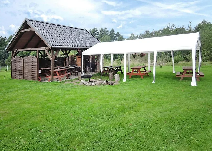 Dom wakacyjny On Ostrowo Near Baltic Sea Troszyn